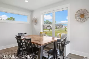 7268 Yellowstone Dr, Hudsonville, MI 49426 - Photo 13