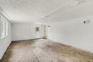 2795 S Bradley Rd, Charlotte, MI 48813 - Photo 21