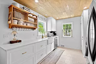 1347 Fisk Rd SE, Grand Rapids, MI 49506 - Photo 3