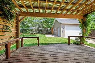 1077 Cricklewood St SW, Wyoming, MI 49509 - Photo 33