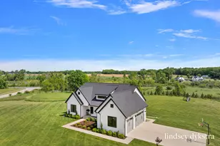 3526 Winding Stream Dr NW, Grand Rapids, MI 49534 - Photo 57