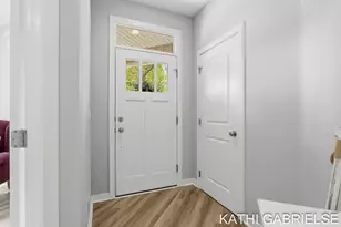 16273 Riverdale Ct, Spring Lake, MI 49456 - Photo 9