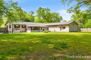 1290 Cardinal Cir Dr, Muskegon, MI 49445 - Photo 45