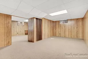 1290 Cardinal Cir Dr, Muskegon, MI 49445 - Photo 37