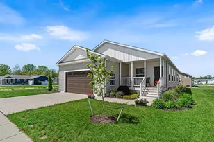 5219 Crosswind Ln, Holland, MI 49423 - Photo 3