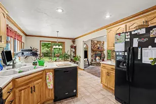 26805 Drape Rd, Lawton, MI 49065 - Photo 9