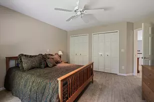 35700 Cross Creek N, Farmington Hills, MI 48331 - Photo 33