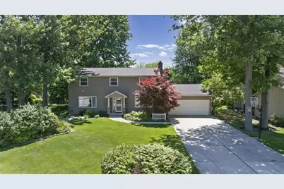8073 Gandy Court, Grosse Ile, MI 48138 - Photo 3