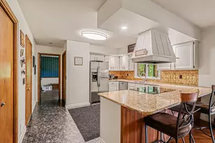 38 Clubhouse Ct, Plainwell, MI 49080 - Photo 5