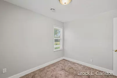 85 Lakeshore Boulevard, Norton Shores, MI 49444 - Photo 25