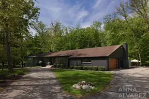7130 Oakbrook St SE, Grand Rapids, MI 49546 - Photo 3