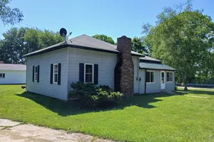 409 S Scott St, Scottville, MI 49454 - Photo 1