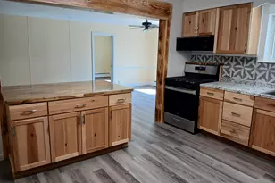 409 S Scott St, Scottville, MI 49454 - Photo 7