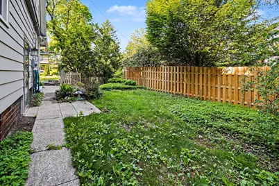 1619 Grove Street, Kalamazoo, MI 49006 - Photo 27