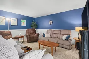 231 Durness Ct, Kalamazoo, MI 49006 - Photo 5