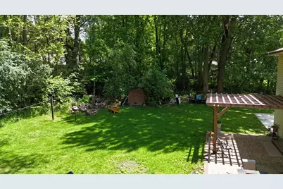 2728 Forest Lake Drive, Jackson, MI 49203 - Photo 9