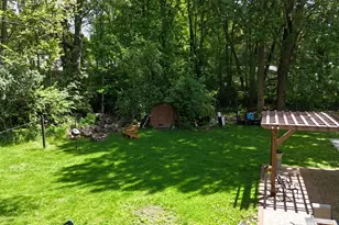 2728 Forest Lake Dr, Jackson, MI 49203 - Photo 9