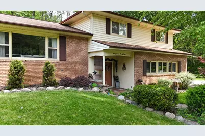 2728 Forest Lake Drive, Jackson, MI 49203 - Photo 1