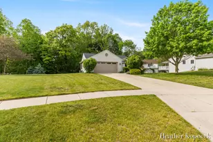 1663 Barnsley Ct SE, Lowell, MI 49331 - Photo 31