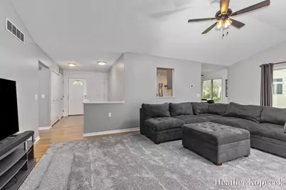 1663 Barnsley Court SE, Lowell, MI 49331 - Photo 9