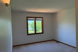 1261 Laurel View Dr, Ann Arbor, MI 48105 - Photo 23