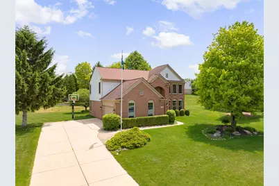 4923 Lexington Court, Rochester, MI 48306 - Photo 1