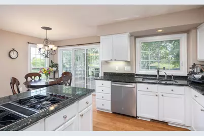 4923 Lexington Court, Rochester, MI 48306 - Photo 13