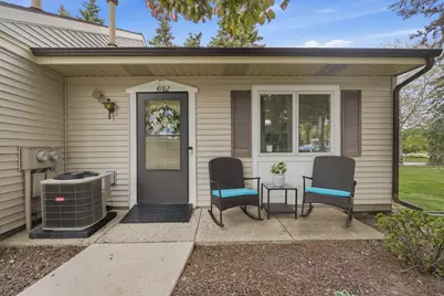 4182 Eastcastle Court SE, Grand Rapids, MI 49508 - Photo 3