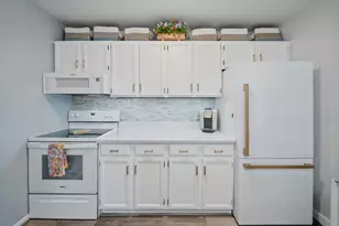 4182 Eastcastle Ct SE, Grand Rapids, MI 49508 - Photo 21