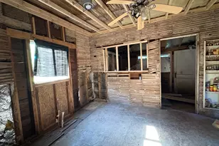 220 Parker Ave, Benton Harbor, MI 49022 - Photo 5