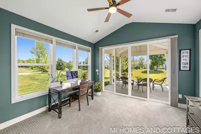 14052 Phoenix Place, Holland, MI 49424 - Photo 11