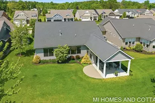 14052 Phoenix Pl, Holland, MI 49424 - Photo 19