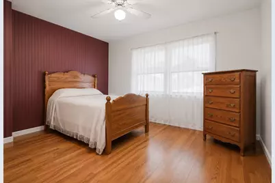 655 Wendover Boulevard, Muskegon, MI 49441 - Photo 13