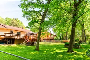 369 Tanglewood, Brighton, MI 48116 - Photo 33