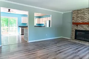 369 Tanglewood, Brighton, MI 48116 - Photo 7