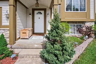 6878 Lake Bluff Dr NE, Comstock Park, MI 49321 - Photo 5