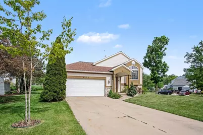 6878 Lake Bluff Drive NE, Comstock Park, MI 49321 - Photo 3