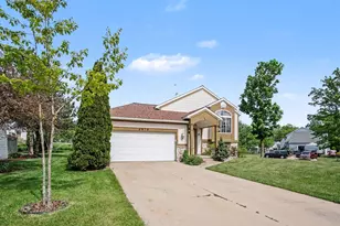 6878 Lake Bluff Dr NE, Comstock Park, MI 49321 - Photo 3