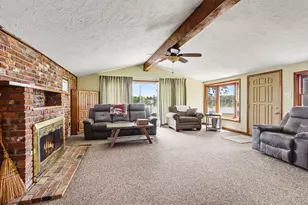 60641 Lennon St, Sturgis, MI 49091 - Photo 9