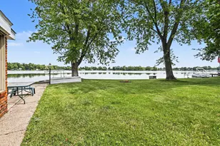 60641 Lennon St, Sturgis, MI 49091 - Photo 3