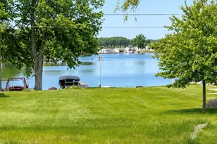 595 Rolling Meadows Dr, Hudson, MI 49247 - Photo 5