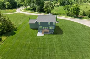 720 Sunfield Dr, Byron Center, MI 49315 - Photo 7
