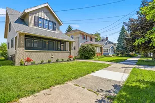 1019 Vernon St NE, Grand Rapids, MI 49503 - Photo 3