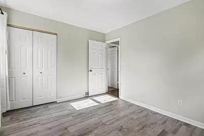 614 Hillcrest Road, Paw Paw, MI 49079 - Photo 13