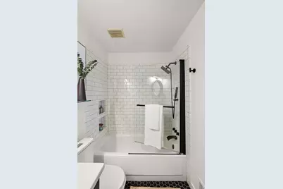 521 Longshore Drive #A, Ann Arbor, MI 48105 - Photo 27