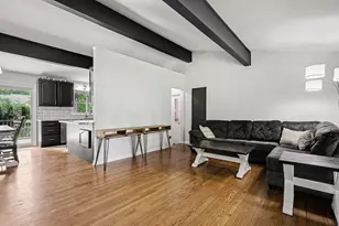 15131 Deremo St, Grand Haven, MI 49417 - Photo 9