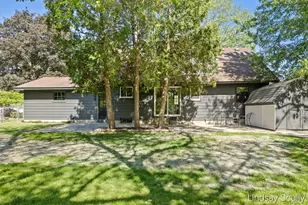 5249 Newcastle Dr SE, Kentwood, MI 49508 - Photo 37