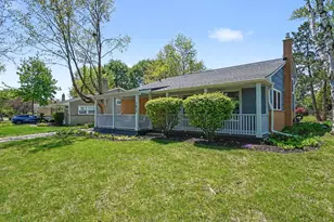 1615 Saunders Crescent, Ann Arbor, MI 48103 - Photo 3