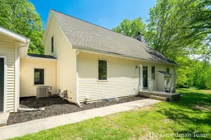 3631 Pepper Ln, Hamilton, MI 49419 - Photo 5