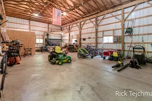 10345 Red Oak Ridge, Howard City, MI 49329 - Photo 17